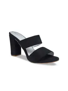 Misto Women Black Colourblocked Sandals