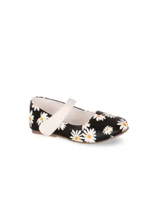 In Fashion By Solly Dolly Girls Black Printed Mary Janes