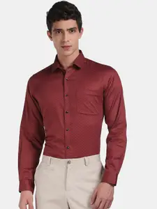 Arrow Men Red Regular Fit Printed Formal Shirt