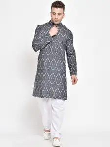 Hangup Men Grey & Off White Geometric Printed Kurta