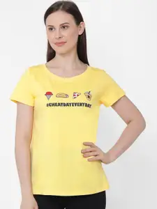 Soie Women Yellow & Black Printed Lounge T-Shirt