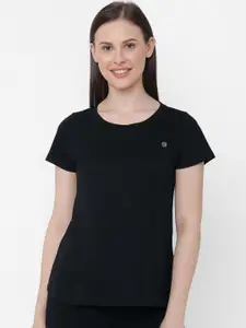 Soie Women Black Solid Lounge T-Shirt
