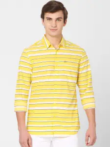 SPYKAR Men Yellow & Black Slim Fit Striped Casual Shirt