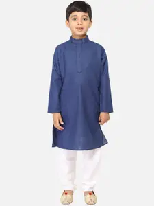 TABARD Boys Navy Blue & White Regular Straight Pure Cotton Kurta & Pyjamas