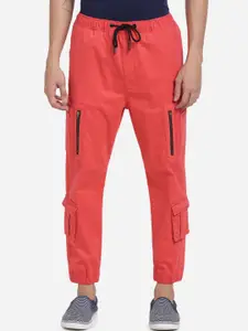 Breakbounce Men Coral Pink Solid Slim Fit Cargo Joggers