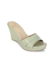 Bowtoes Women Mint Green Solid Sandals