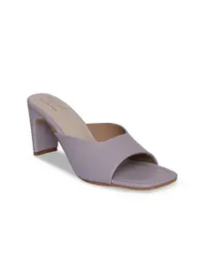 Bowtoes Women Lavender Solid Sandals
