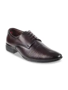 Metro Men Maroon Textured Genuine Leather Formal Derbys