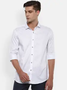 V Dot Men White Slim Fit Printed Casual Shirt
