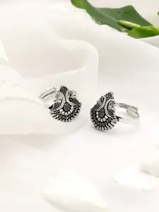 TEEJH Set Of 2 Oxidised Silver-Toned & Black Kshtriya Peacock Toe Rings