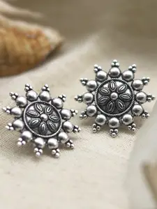 TEEJH Silver-Toned Contemporary Studs Earrings