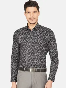 Oxemberg Men Black Slim Fit Floral Printed Casual Shirt