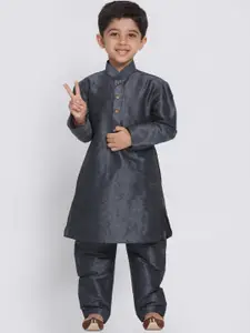 VASTRAMAY Boys Grey Solid Kurta With Pyjamas
