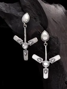 Moedbuille Silver-Toned Contemporary Drop Earrings