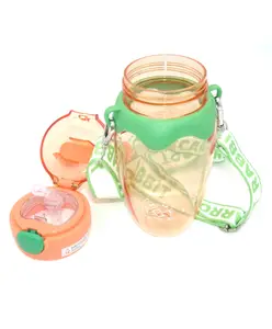 Sanjary Cute Bugsy Rabbit Water Bottle 580 ml Pack of 1