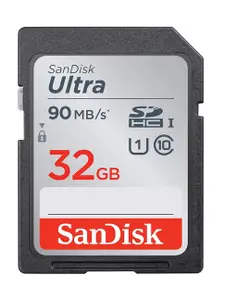 SanDisk Ultra SDSDUNR-032G-GN6IN 32GB SDHC UHS-I Class 10 SD Memory Card (Black) price in India.