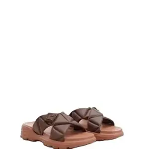 Comfortable Flip Flops for Women with Thick Platform Sole for Enhanced Support and All-Day Comfort