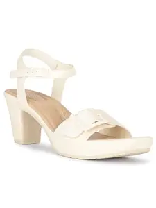 Bata Comfit Womens Casual Sandals in OFFWHITE
