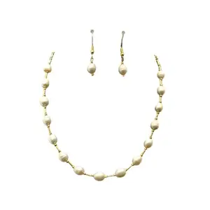 Elegant Real Pearl Necklace, White Baroque Pearls, Gold-Toned Connectors, 15 Beads