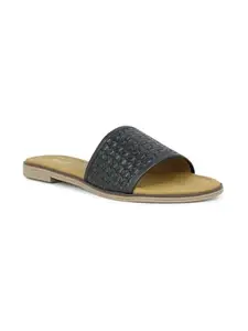 Inc.5 Women's Casual Slip-On Black