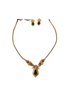 GEAMORA SHINE IN YOUR STYLE Classic Green Nagapadam pendant necklace