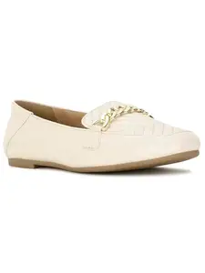Bata Womens Loafer Bixby Loafer in Beige