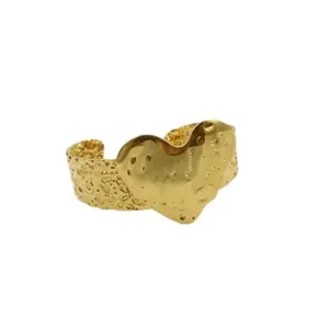 Driara bracelet 042 Gold Plated Heart Motif Adjustable Cuff Bracelet for Women & Girls – Romantic Design, Lightweight & Anti-Tarnish