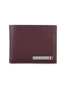 Tommy Hilfiger Marc Men Leather Passcase Wallet Burgundy