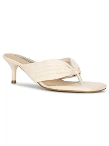 Red Label SELENA THONG Women casual Slippers In Cream
