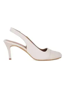 Iconics Women Sandal,Beige,UK-3