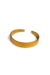 Auric Bracelet – Adjustable Hammered Brass Bangle, Lightweight Boho Jewelry with Golden Glow for Everyday Wear
