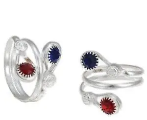 complete set of 2 toe rings for women is currently up for grabs.