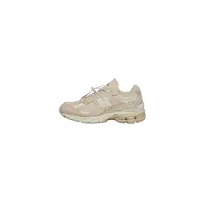 New Balance Men's 2002 Casual Shoe,Beige,6.5