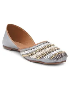 Retro Walk Square Toe Ethnic Embellished Mojaris (MJ002_Grey)