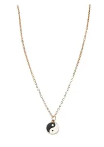 Bracelets Hub Gold Plated Yin Yang Stylish Pendant Necklace Stianlesssteel chain for Couples For Women