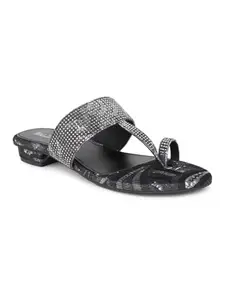 Inc.5 Women Black Embellished One Toe Flats