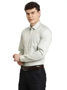 Turtle Men Slim Fit Printed Light Green Pure Cotton Formal Shirt