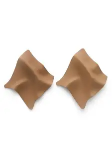 KARATCART Matte Finish Brown Kite Design Stud Earrings