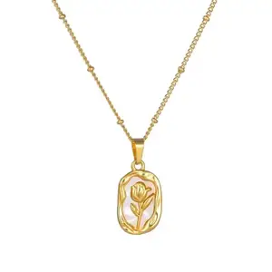 Anti Tarnish Gold Plated Necklace for Women Aesthetic Minimalist Pendant Design Everyday Wear Hypoallergenic Jewelry