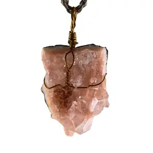 Pink Apophyllite Crystal stone locket best Pendant Crystal Stont Necklace Natural Healing Crystals stone pendant Charm