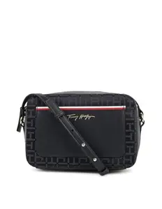 Tommy Hilfiger Womens Blue Color Handbag (OS)