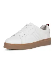 Bata Mens Skeeter Derby Casual Shoes White