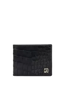 Da Milano RFID Protected Leather Wallet for Men – Black – Genuine Leather Bifold Wallet with Card Slots, Compartments & Pocket