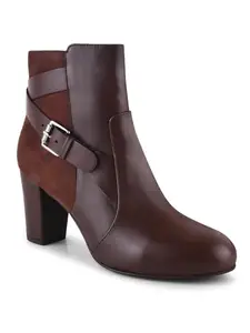 Shuz Touch Brown Solid Welt Detail Boots | Size : 3