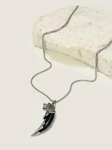 VAGHBHATT Men's Lion Black Teeth Pendant with Stainless Steel Chain Alloy Chain ()