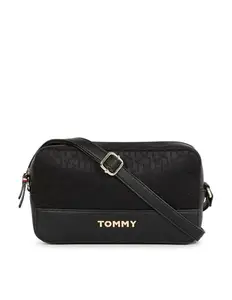 Tommy Hilfiger Womens Black Color Handbag (OS)