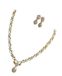 Griiham 3 Layers Kemp stone Necklace