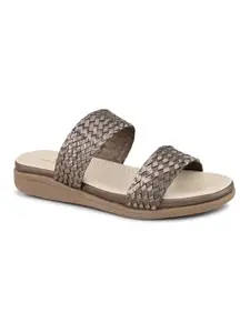 pelle albero Women's Grey Faux Leather Slip-On Flat Slipper