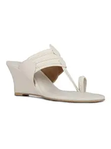 Inc.5 Womens Cream Party Wear Kolhapuri Wedge Heel Sandals