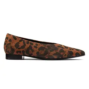 Clarks Women's Laina15 Easy Leopard Print Slip On Shoes-7 UK (26161495